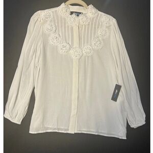 Alice Blue White Lace Collar Button Down Blouse Women's Size L Textured Dreamy